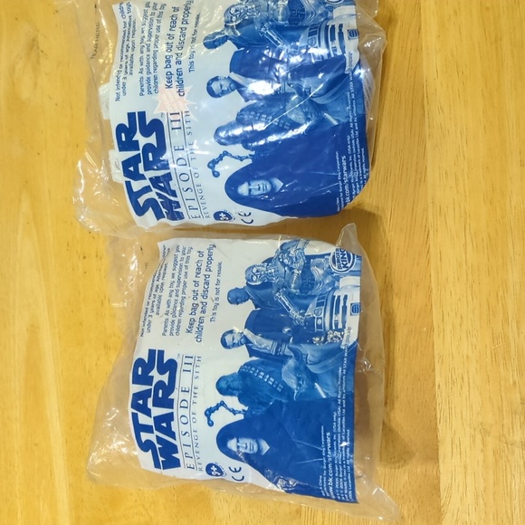Burger King Star Wars Episode III toys - Picture 2 of 2